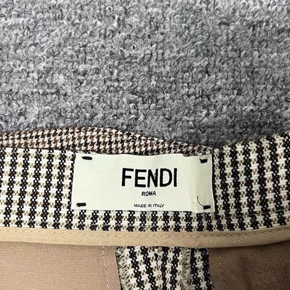 🚩steal authentic Fendi Black and White Houndstooth Shorts - Picture 6 of 9